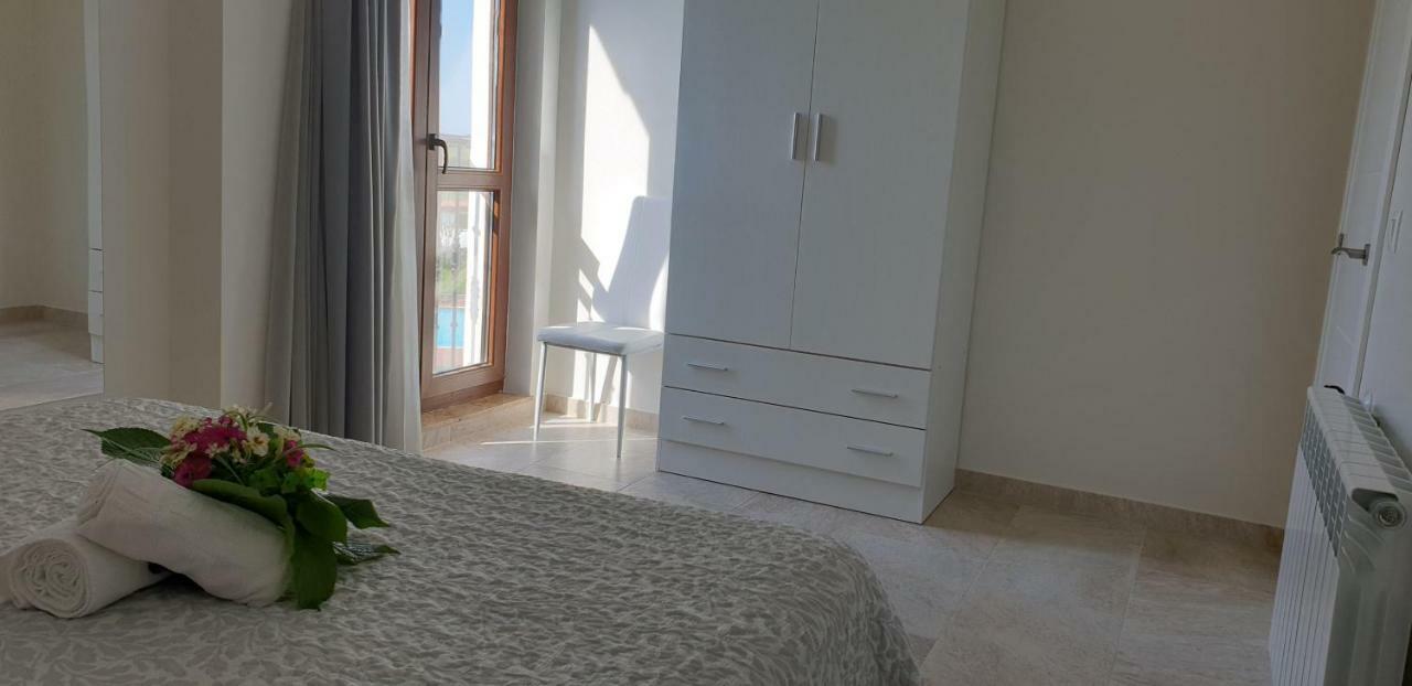 Apartamentos La Pradera De Isla Plana Exterior foto